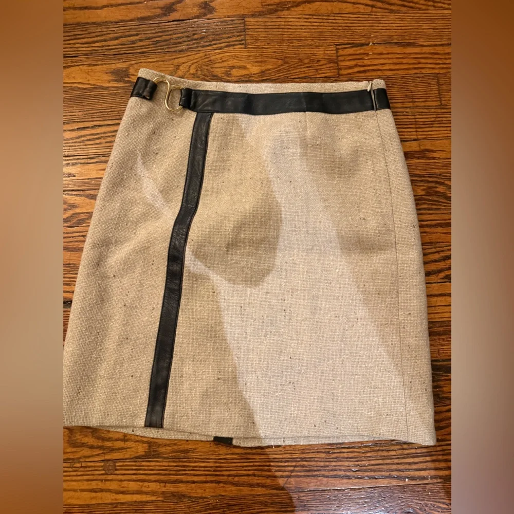MAYLE skirt with buckle